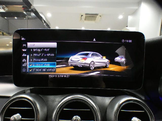 MERCEDES BENZ C CLAS 2018 Image 31