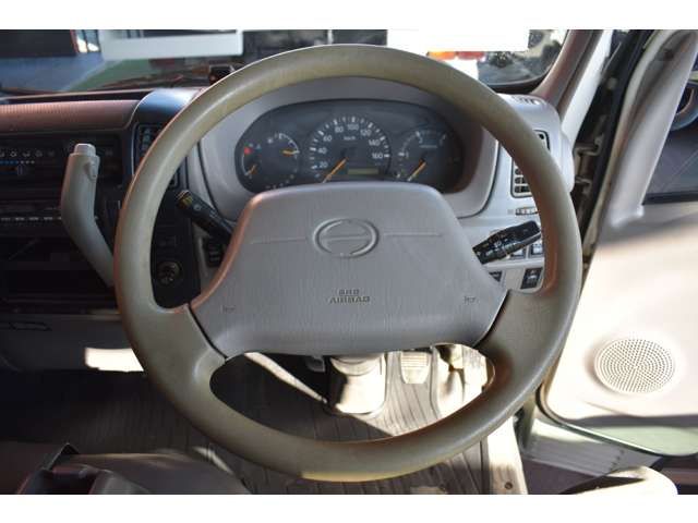 HINO DUTRO 2008 Image 31