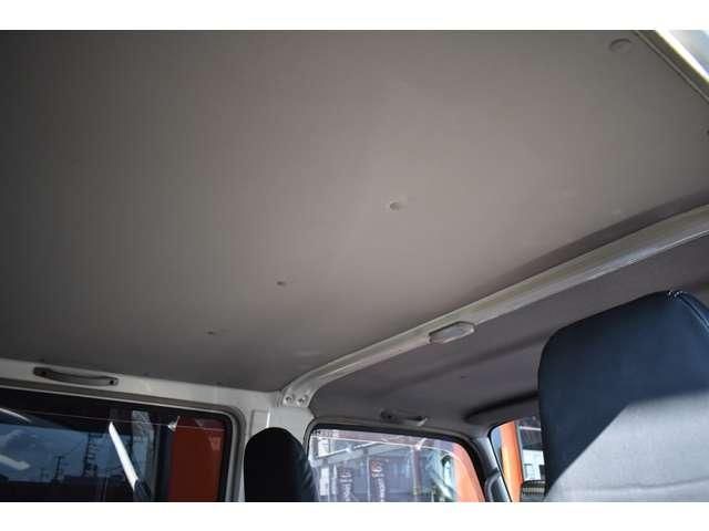 HINO DUTRO 2008 Image 31