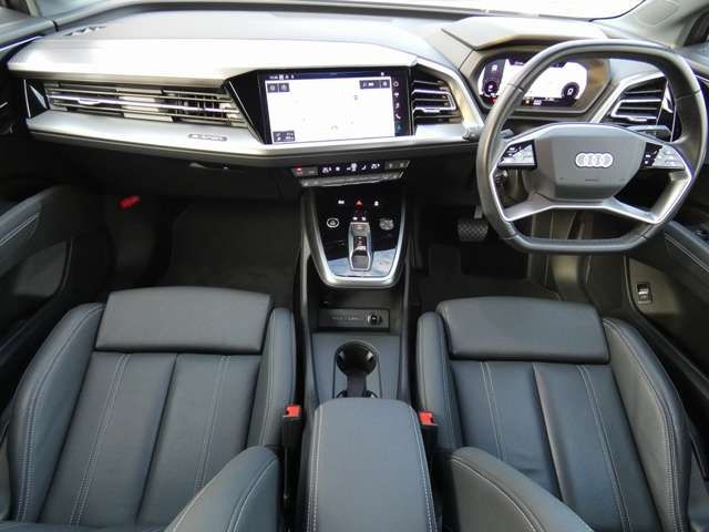 AUDI Q4 E-TRON SPORT 2023 Image 31