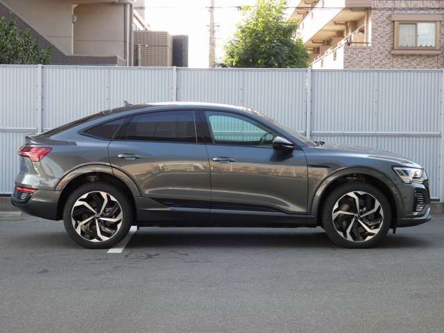 AUDI Q8 E-TRON 2024 Image 31