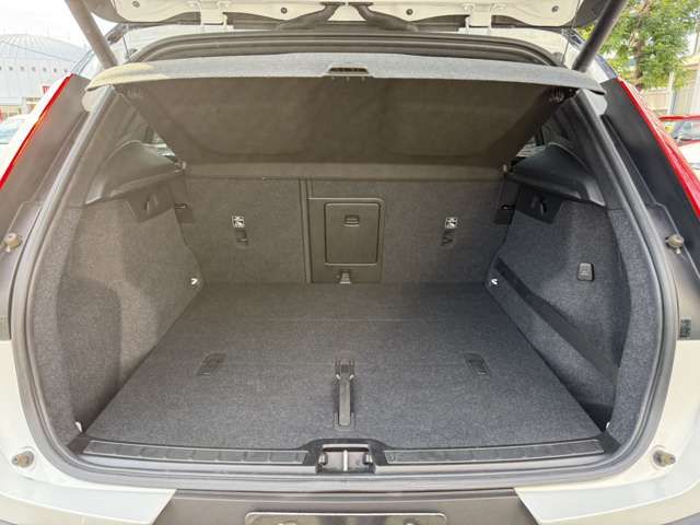 VOLVO XC40 2019 Image 31