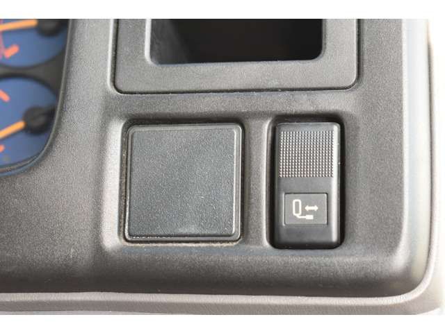 MAZDA TITAN DUSH 2004 Image 31