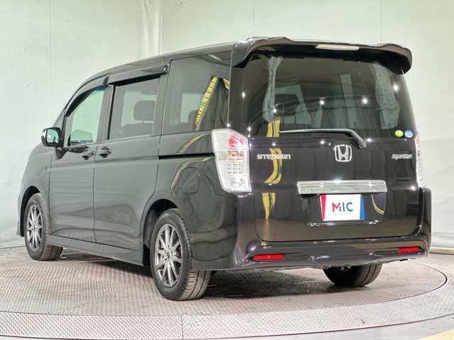 HONDA STEPWAGON SPADA 2010 Image 31