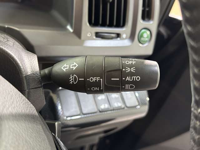 HONDA STEPWAGON SPADA 2010 Image 31