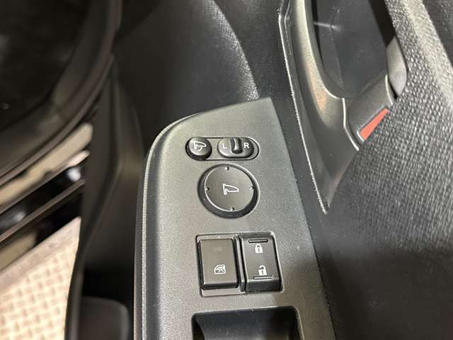 HONDA STEPWAGON SPADA 2010 Image 31