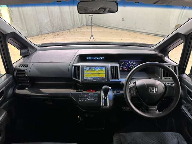 HONDA STEPWAGON SPADA 2010 Image 31