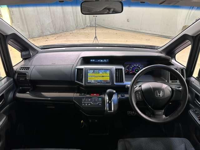 HONDA STEPWAGON SPADA 2010 Image 31