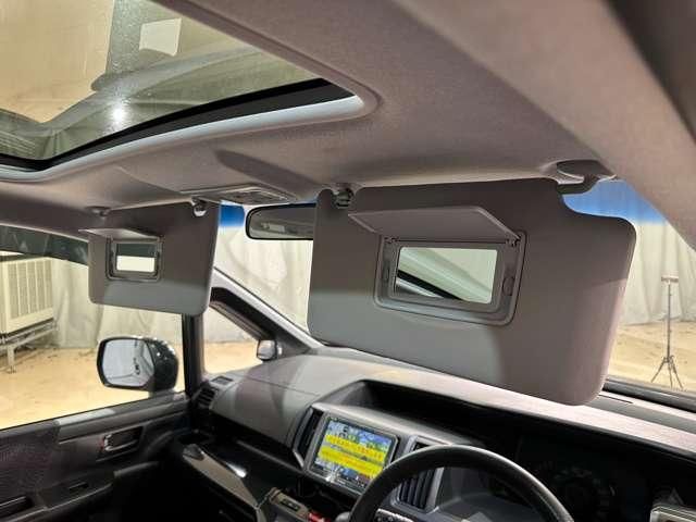 HONDA STEPWAGON SPADA 2010 Image 31