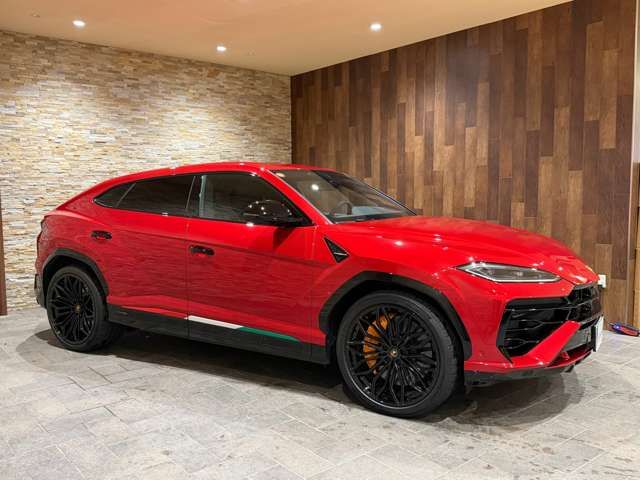 LAMBORGHINI URUS 2025 Image 31