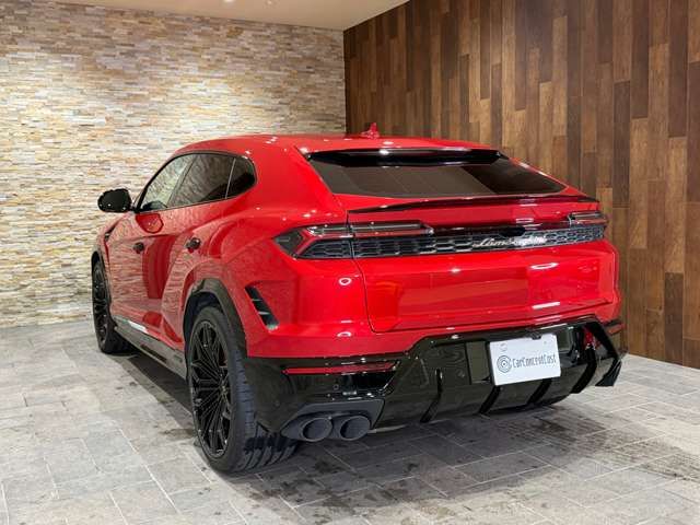 LAMBORGHINI URUS 2025 Image 31