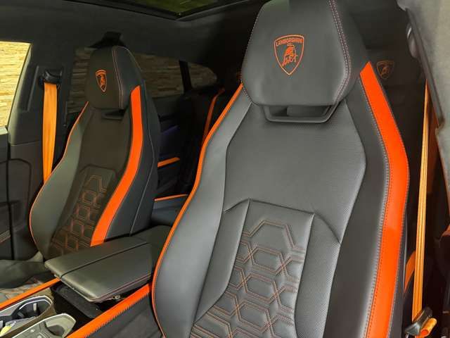 LAMBORGHINI URUS 2025 Image 31