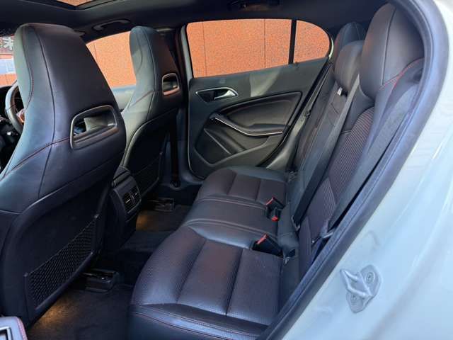 MERCEDES BENZ GLA CL 2016 Image 31