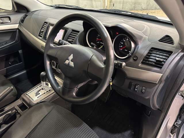 MITSUBISHI GALANT FORTIS 2013 Image 31