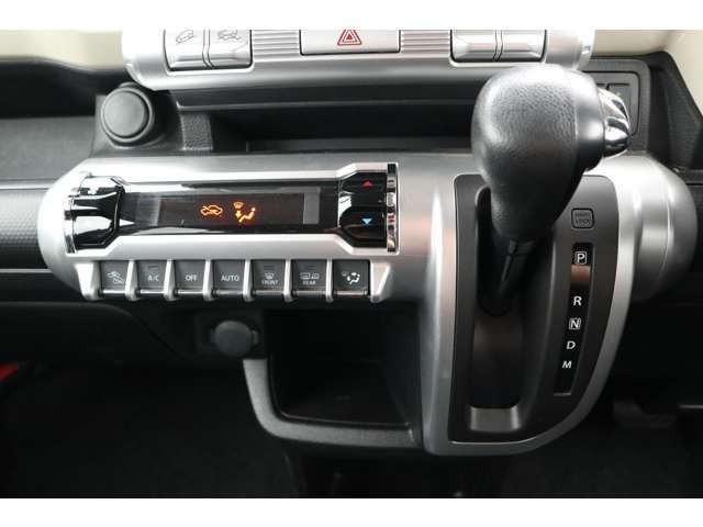 SUZUKI XBEE 4WD 2018 Image 31