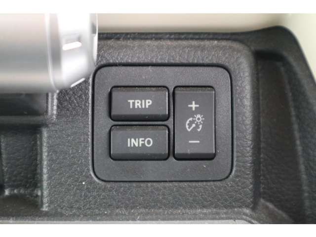 SUZUKI XBEE 4WD 2018 Image 31