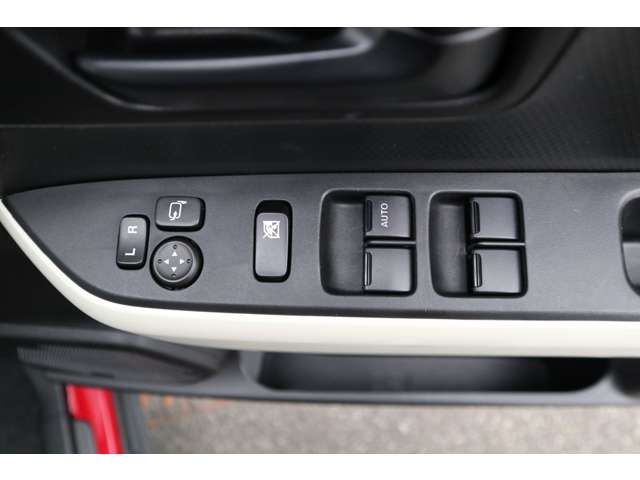 SUZUKI XBEE 4WD 2018 Image 31