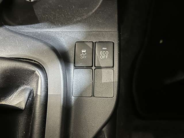 TOYOTA IQ 2012 Image 31