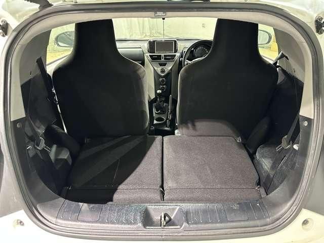 TOYOTA IQ 2012 Image 31