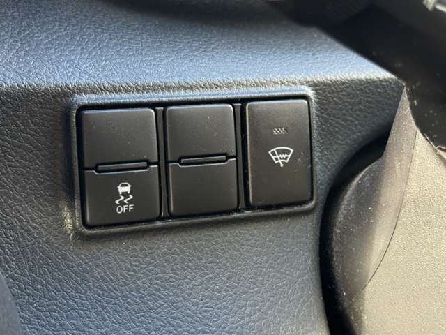 TOYOTA SIENTA 4WD 2017 Image 31