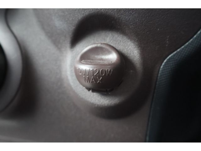 TOYOTA SPADE 4WD 2013 Image 31