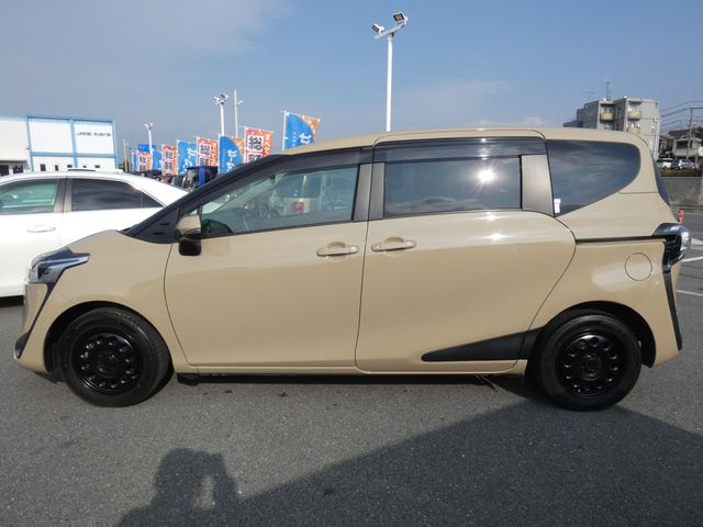 TOYOTA SIENTA 2019 Image 31