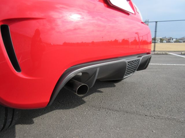 FIAT ABARTH 695 2011 Image 31