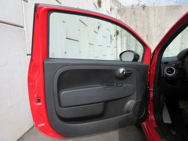 FIAT ABARTH 695 2011 Image 31