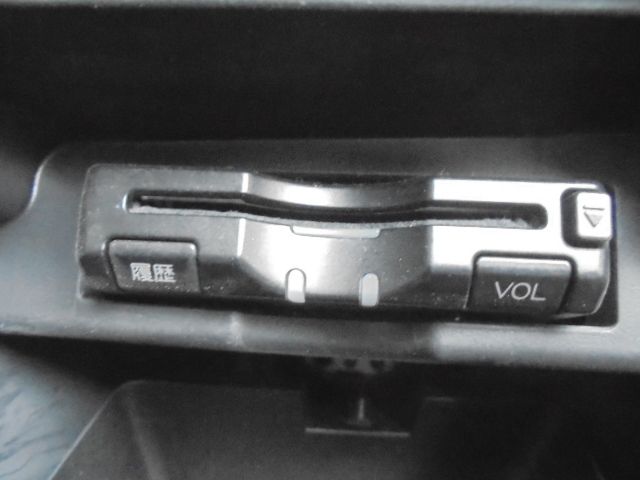 TOYOTA VOXY 2010 Image 31