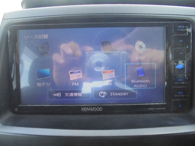 TOYOTA VOXY 2010 Image 31