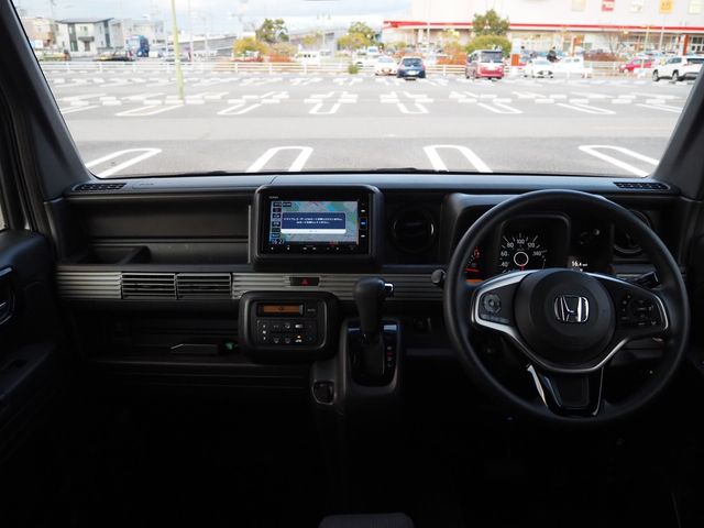 HONDA N-VAN+STYLE 2020 Image 31