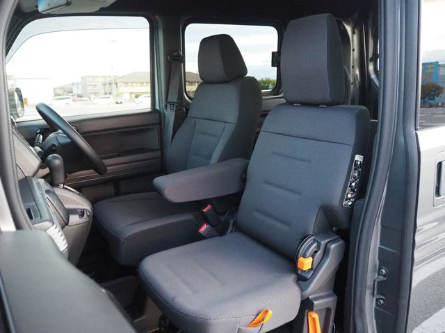 HONDA N-VAN+STYLE 2020 Image 31