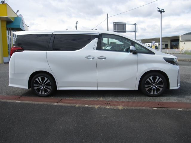 TOYOTA ALPHARD 2022 Image 31