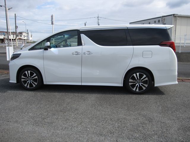 TOYOTA ALPHARD 2022 Image 31