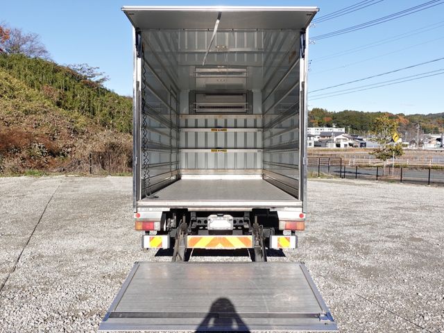 TOYOTA DYNA 2018 Image 31