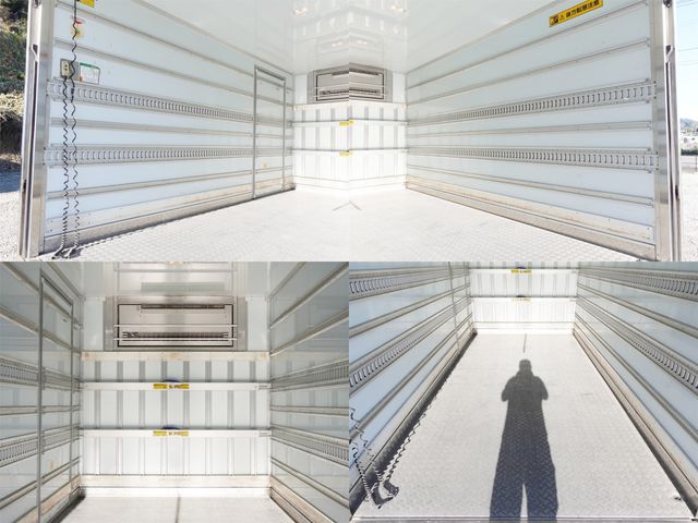 TOYOTA DYNA 2018 Image 31