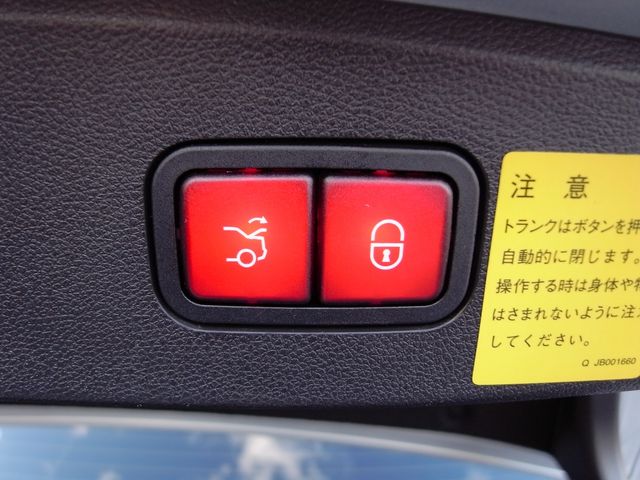 MERCEDES BENZ E CLAS 2009 Image 31