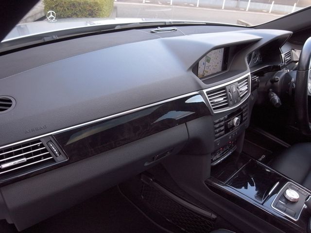 MERCEDES BENZ E CLAS 2009 Image 31