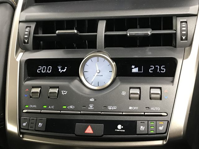 TOYOTA LEXUS NX300H 2020 Image 31