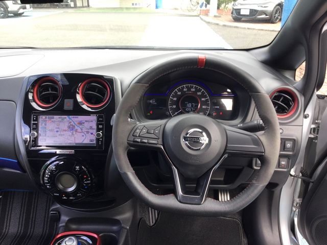 NISSAN NOTE 2018 Image 31