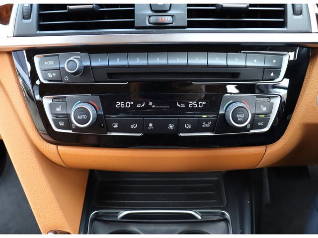 BMW 3SERIES TOURING 2019 Image 31