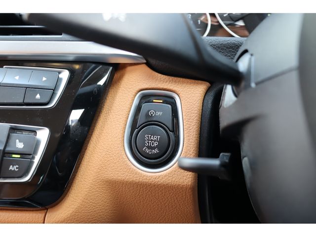 BMW 3SERIES TOURING 2019 Image 31