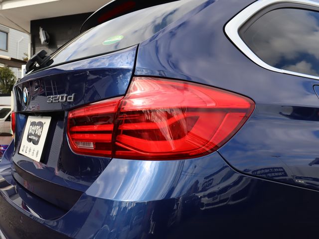 BMW 3SERIES TOURING 2019 Image 31