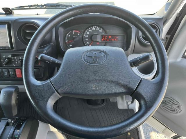 TOYOTA TOYOACE 2013 Image 31