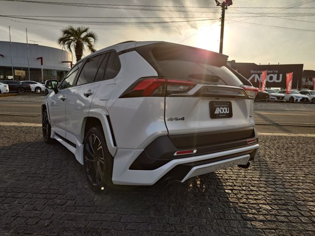 TOYOTA RAV4 HYBRID 4WD 2023 Image 31