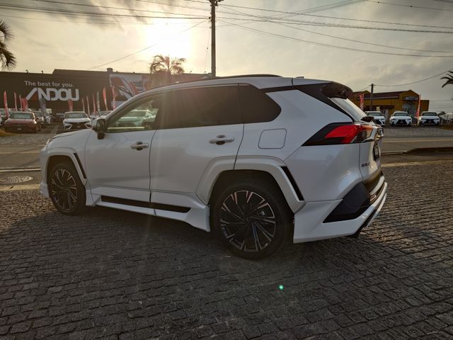 TOYOTA RAV4 HYBRID 4WD 2023 Image 31