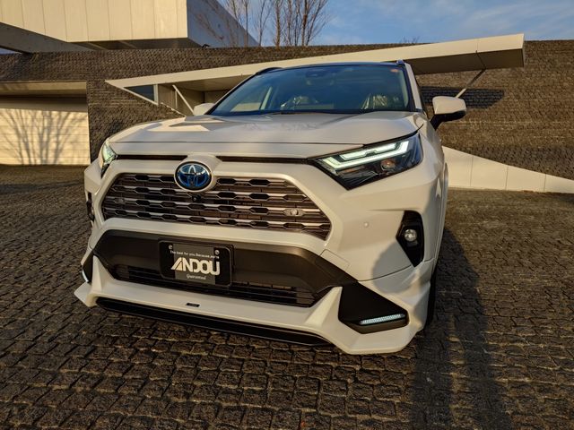 TOYOTA RAV4 HYBRID 4WD 2023 Image 31