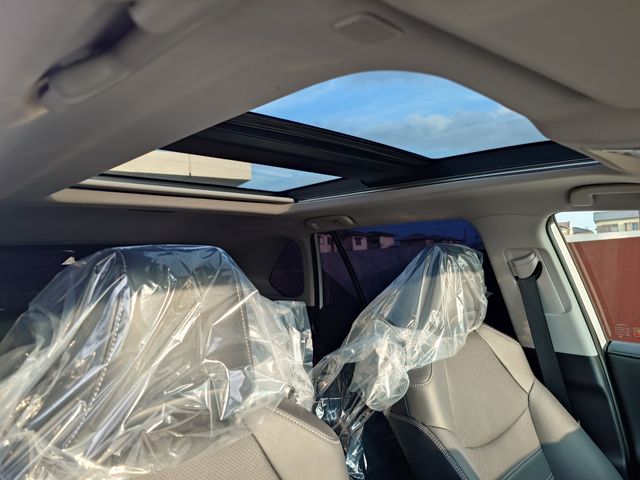 TOYOTA RAV4 HYBRID 4WD 2023 Image 31