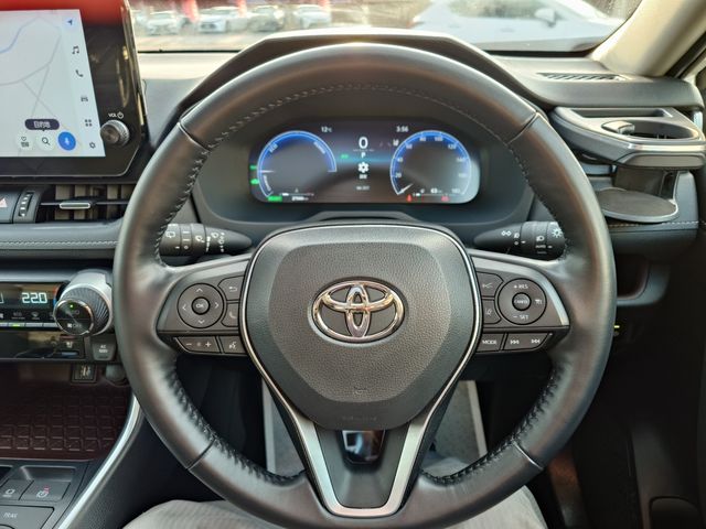 TOYOTA RAV4 HYBRID 4WD 2023 Image 31