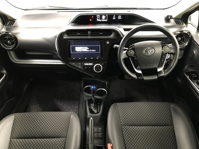 TOYOTA AQUA 2019 Image 31